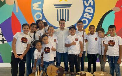 IMGRA dona kit de instrumentos gaiteros a los “Parranderitos de Oro”, agrupación infantil de Mérida